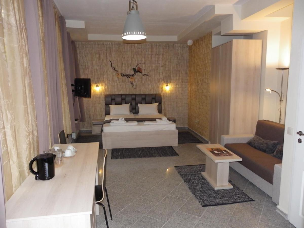 Mini Sofia Apartment Luaran gambar