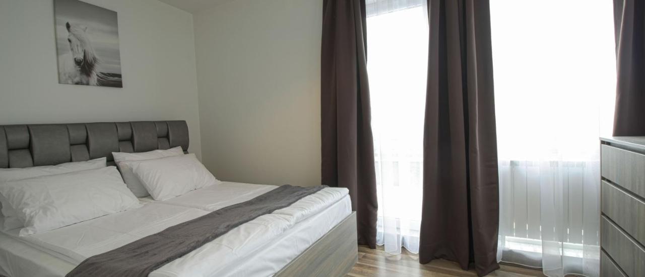 Mini Sofia Apartment Luaran gambar