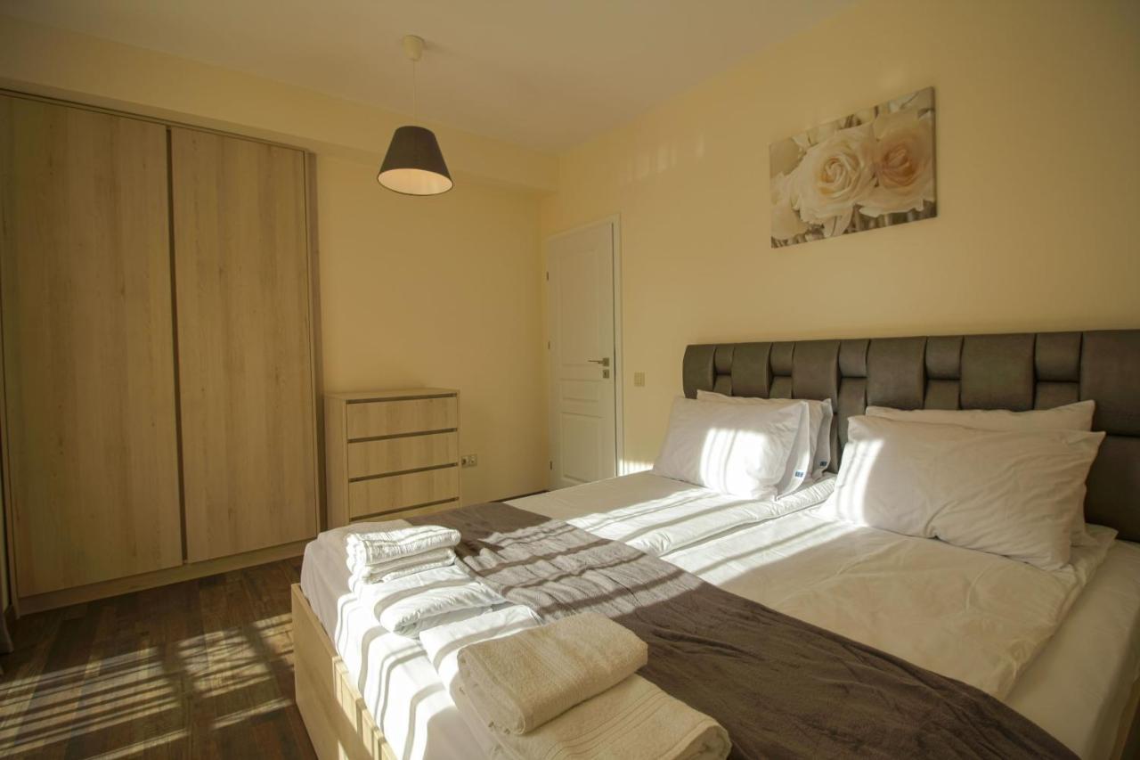 Mini Sofia Apartment Luaran gambar